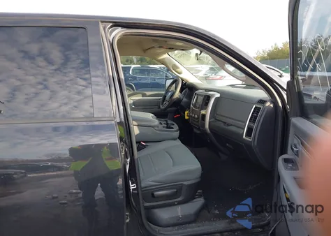 2017 Ram 1500 Slt 4X4 6'4 Box из США, поврежденный, VIN 1C6RR7TT2HS787407